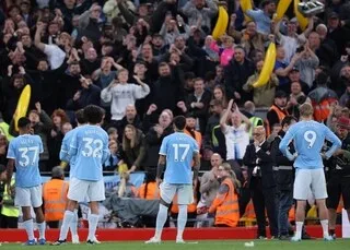 SCANDALE MANCHESTER CITY : EN CAS D’INTERVENTION POLITIQUE, LE RÉGULATEUR DU FOOT ANGLAIS BRANDIT LA MENACE DE DÉMISSION